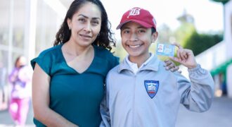 León impulsa la educación con inversión histórica